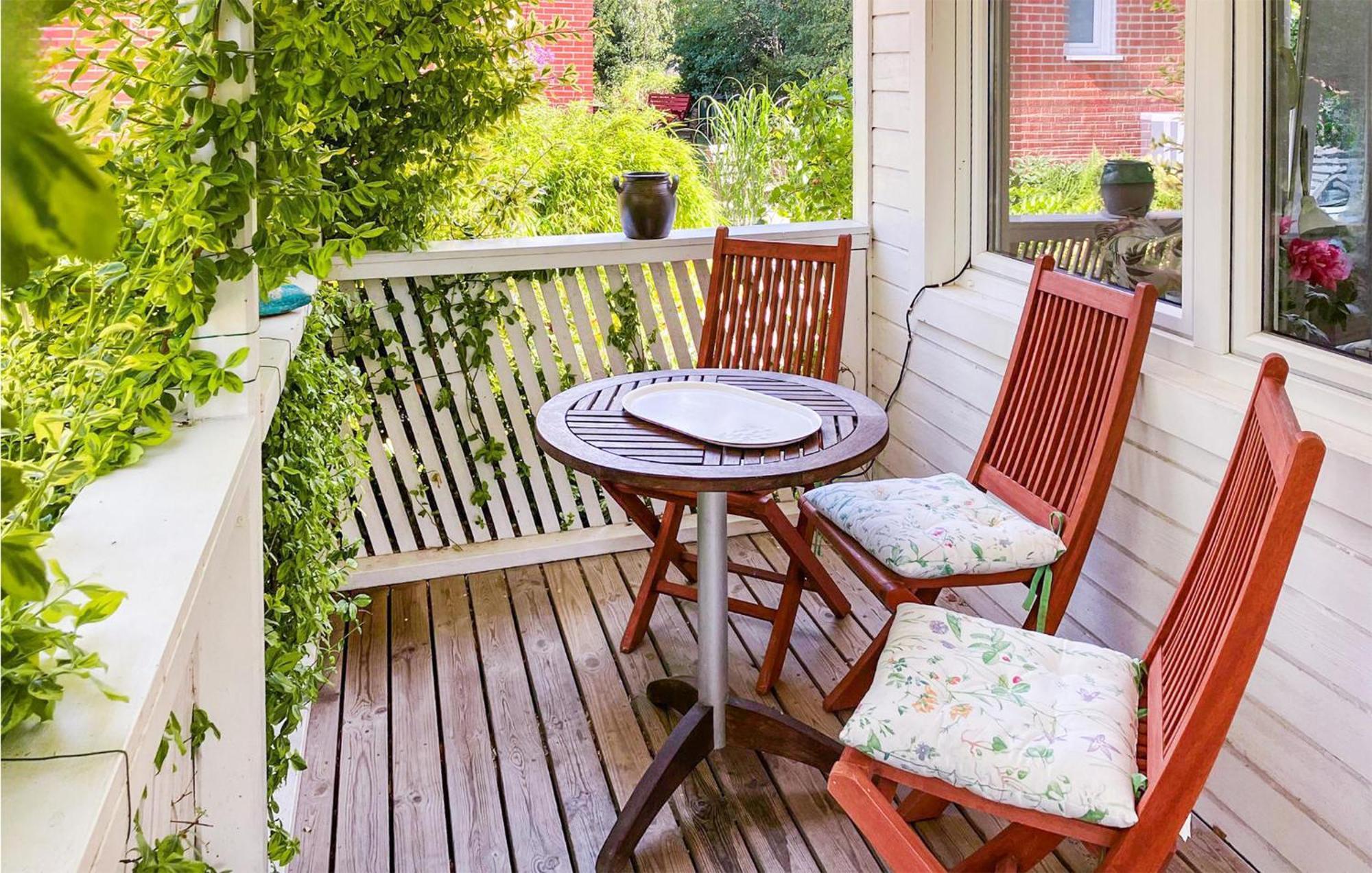 1 Bedroom Amazing Home In Hoellviken Bagian luar foto